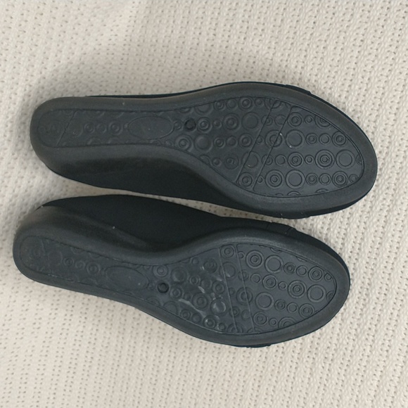 Chinese Laundry Bail 1.5" Wedge Black Slip On Flats Ballerina  size 6 - Picture 8 of 8